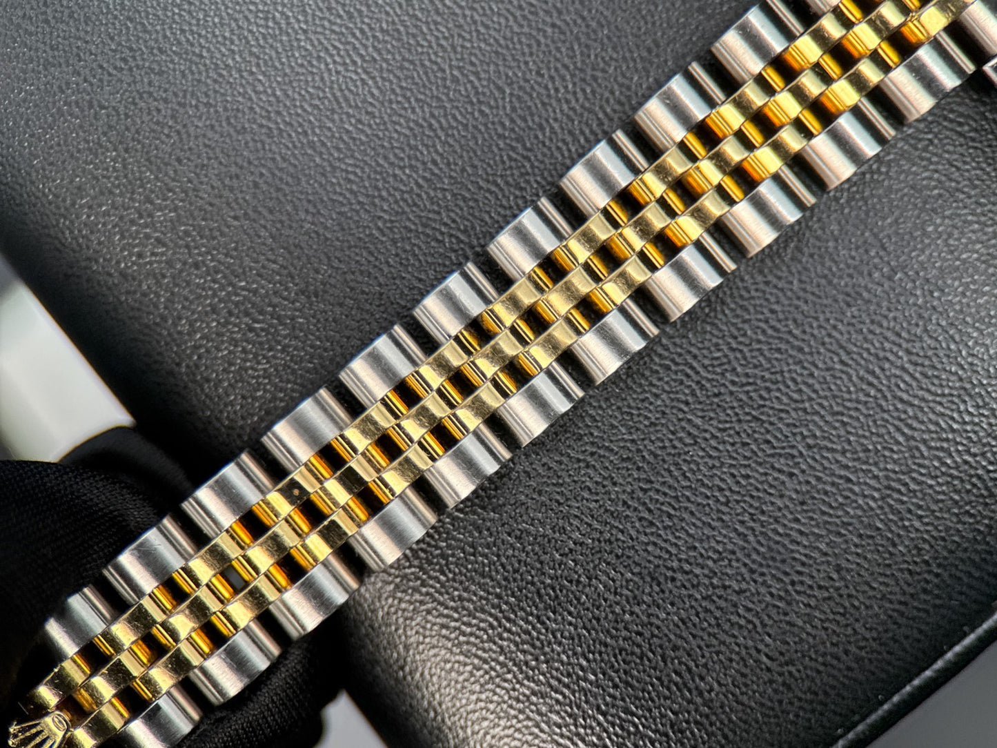 Rolex Lady-Datejust 179173 Mother of Pearl Diamond Dial 26mm Automatic Watch7