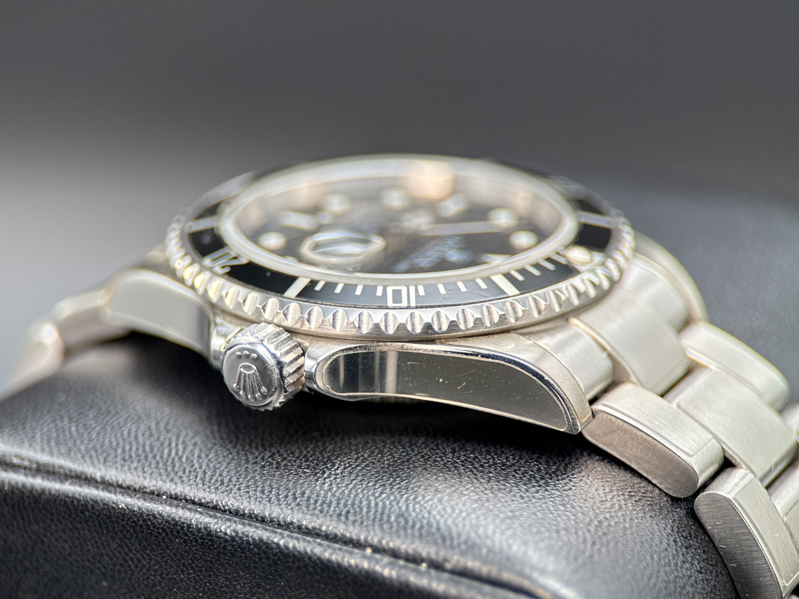 Rolex Submariner Date 16610T Black Dial Steel Oyster Automatic 40mm Watch - 20092