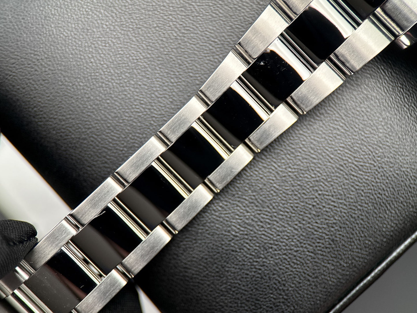 Rolex Datejust 126334 Blue Dial Fluted Bezel Oyster Automatic 41mm Watch - 20227