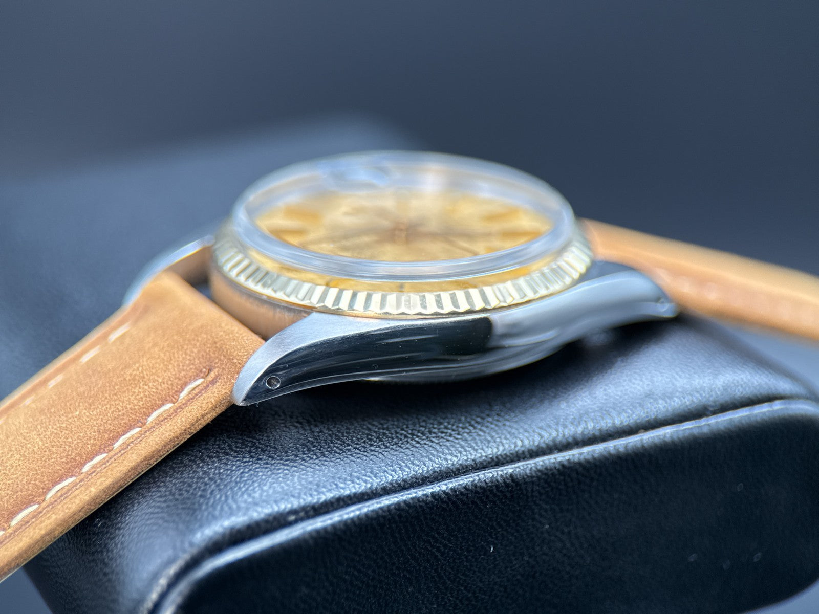 Vintage Rolex Datejust 16013 Champagne Linen Dial Automatic 36mm Watch3