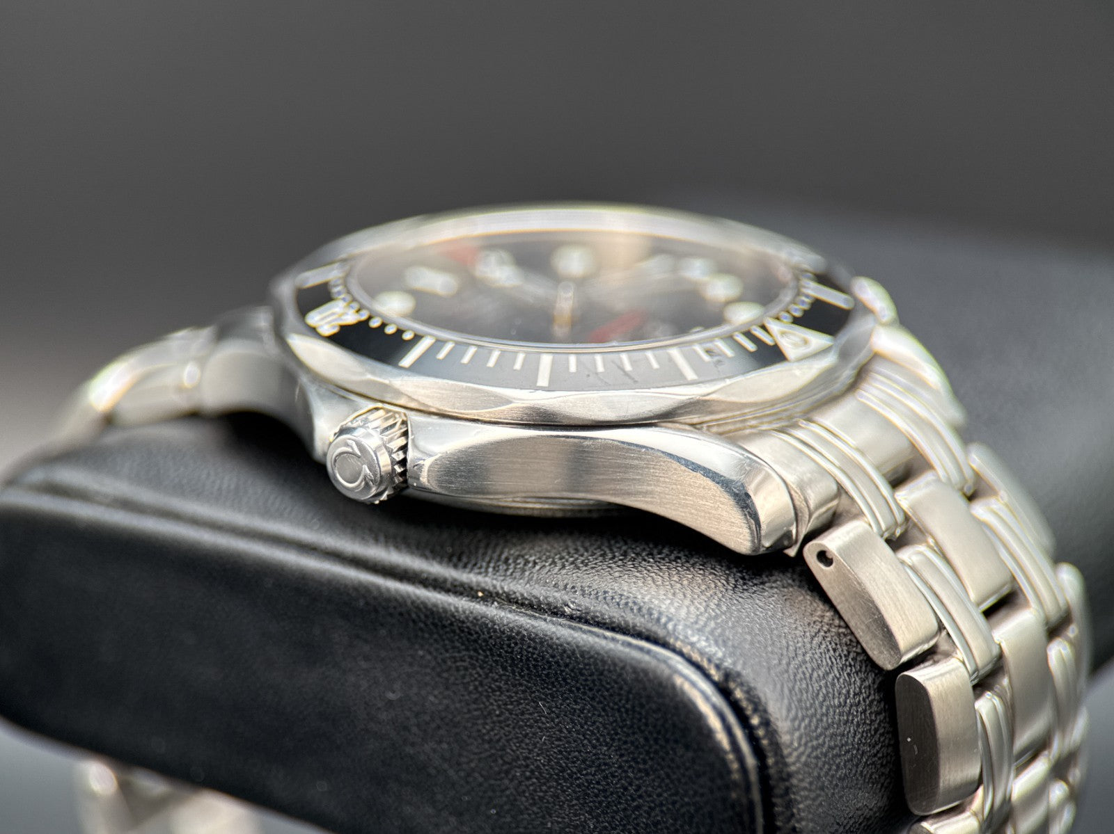 OMEGA Seamaster Diver 300M 168.1634 Black Wave Dial Steel 41mm Automatic Watch2