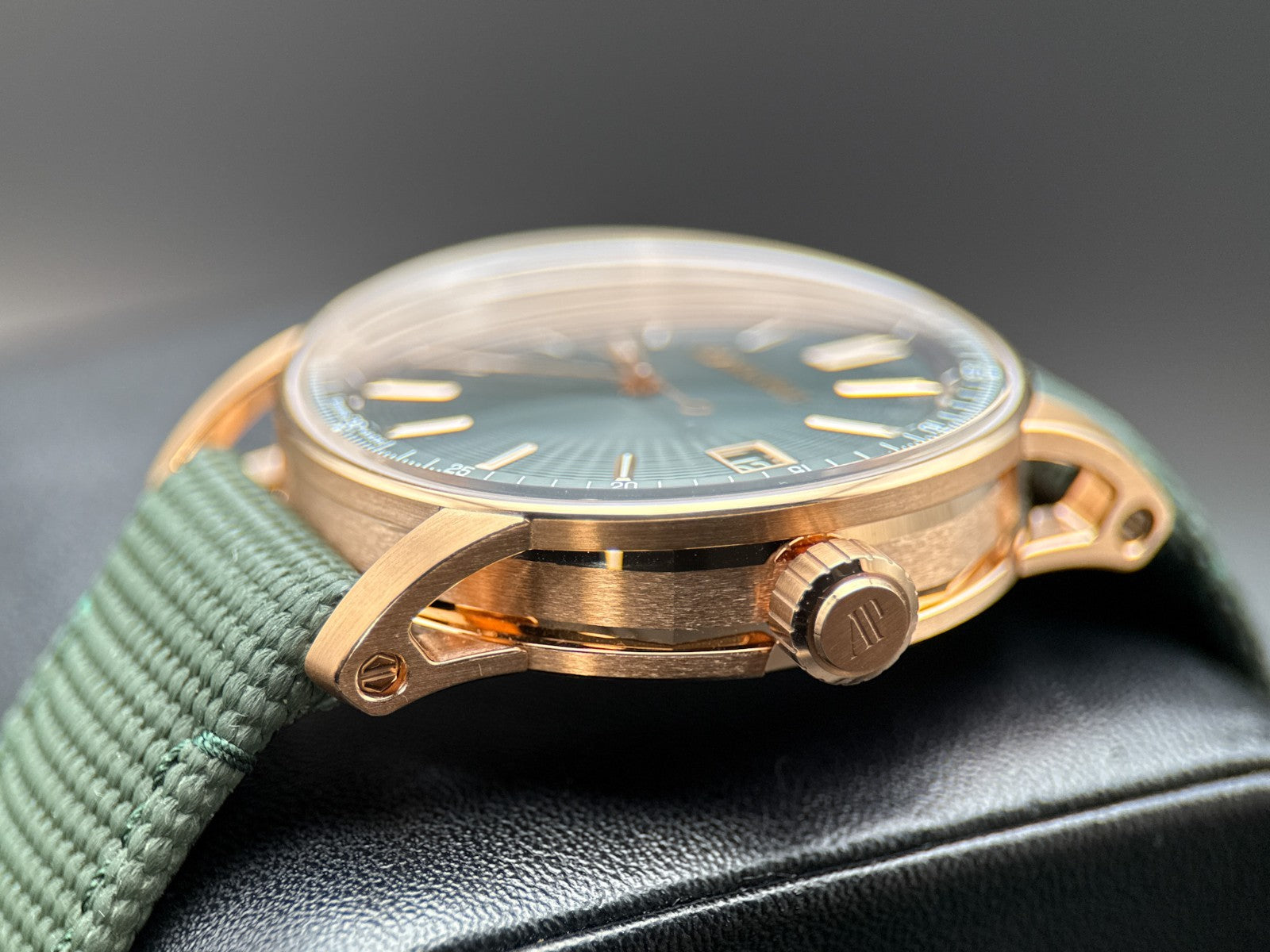 Audemars Piguet Code 11.59 15210OR.OO.A056KB.01 Rose Gold Green