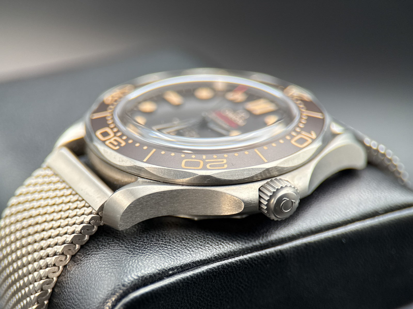 OMEGA Seamaster Diver 300M 210.90.42.20.01.001 No Time To Die Titanium 42mm1