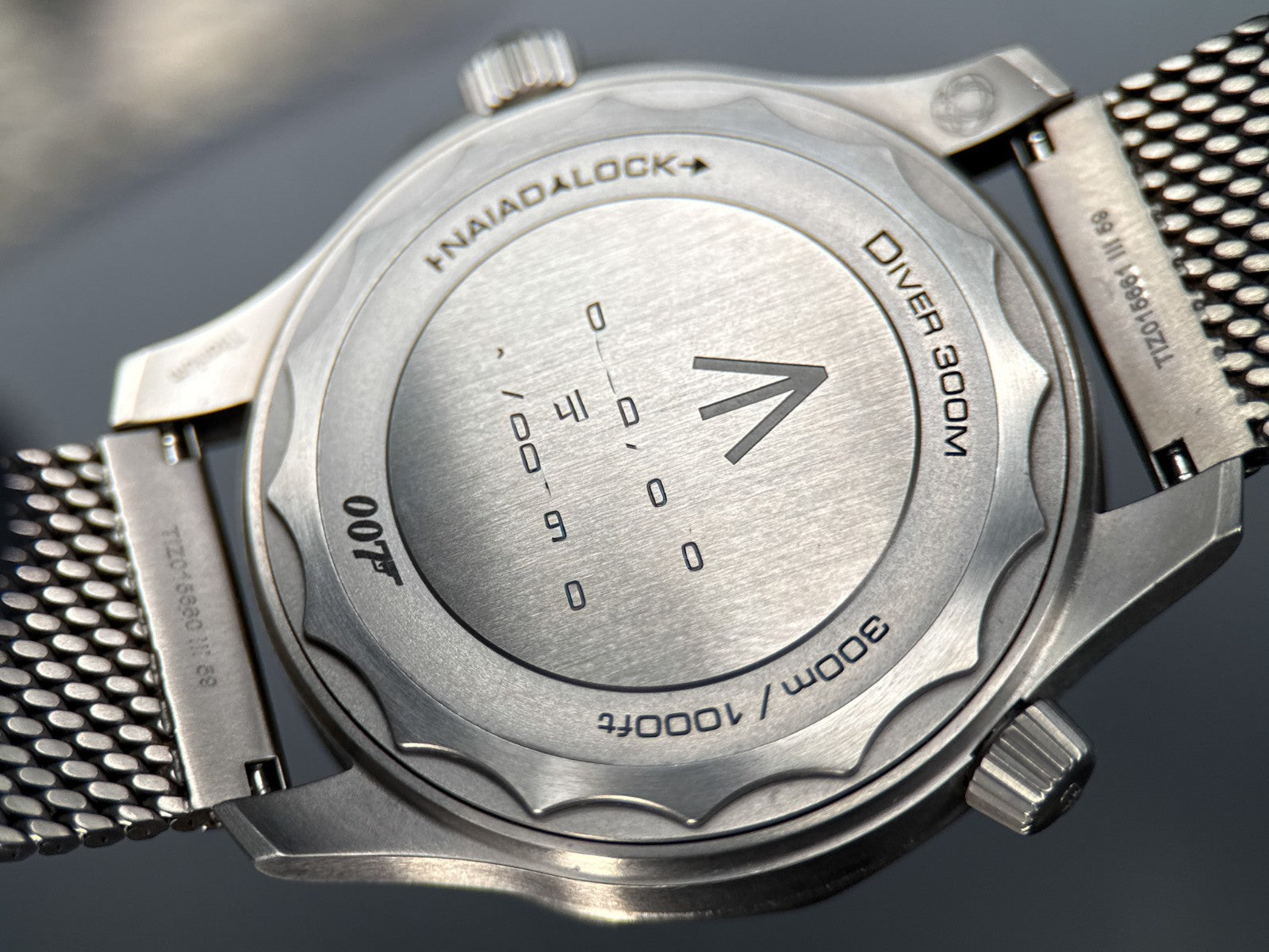 OMEGA Seamaster Diver 300M 210.90.42.20.01.001 No Time To Die Titanium 42mm5