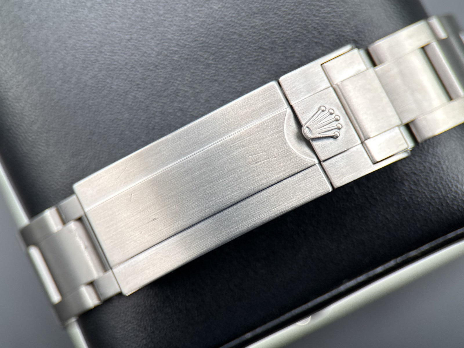 Rolex Submariner Date 116610LN Black Dial Automatic 40mm Steel Watch - 20149