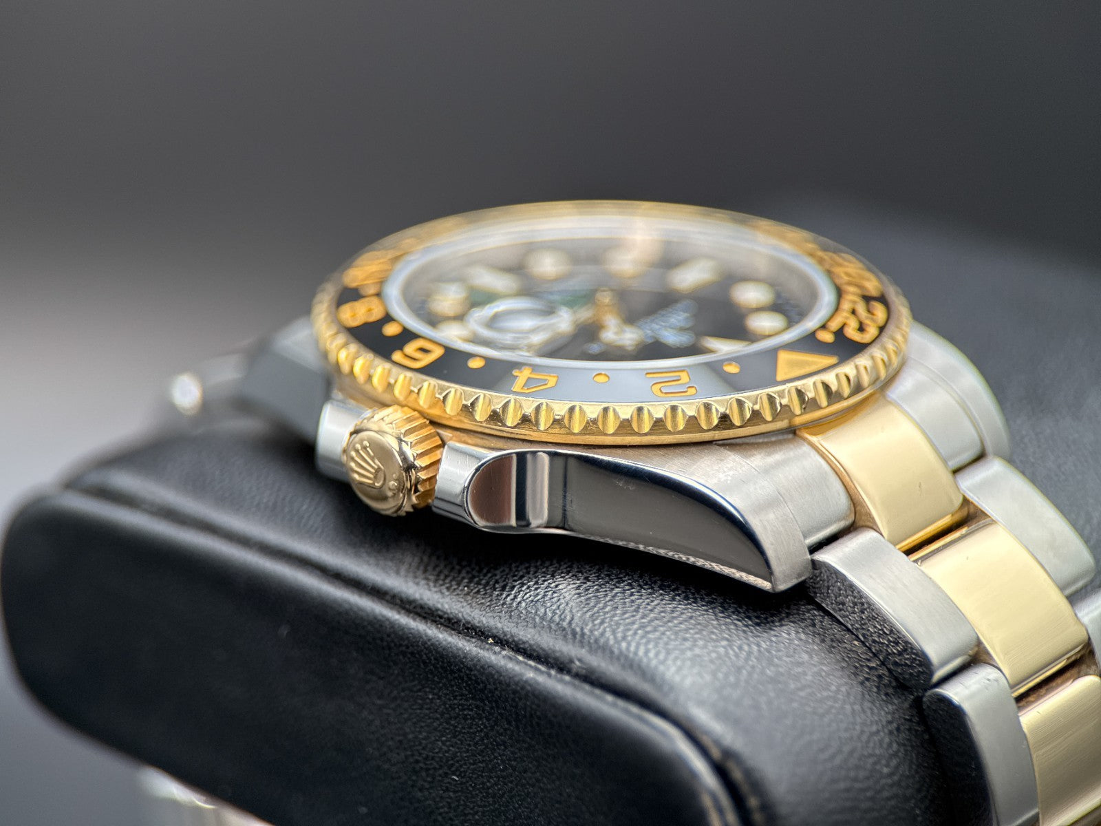 Rolex GMT-Master II 116713LN Black Dial Two-Tone Automatic 40mm Watch2