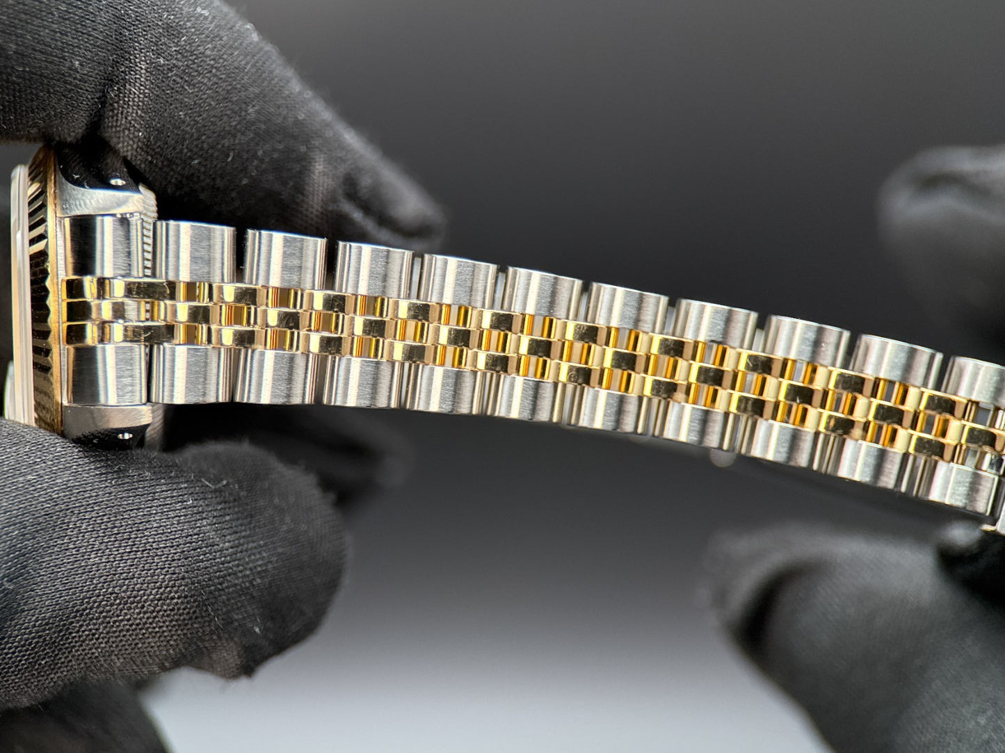 Rolex Lady-Datejust 69173 Champagne Dial Two-Tone Automatic 26mm Watch - 199110