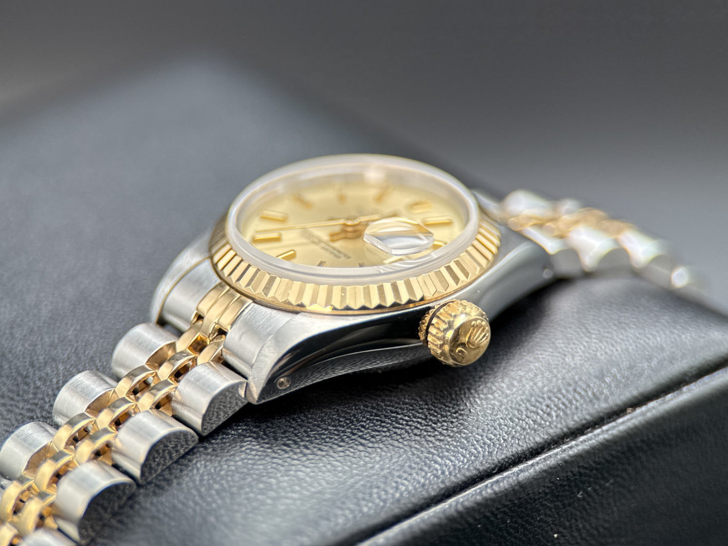 Rolex Lady-Datejust 69173 Champagne Dial Two-Tone Automatic 26mm Watch - 19911