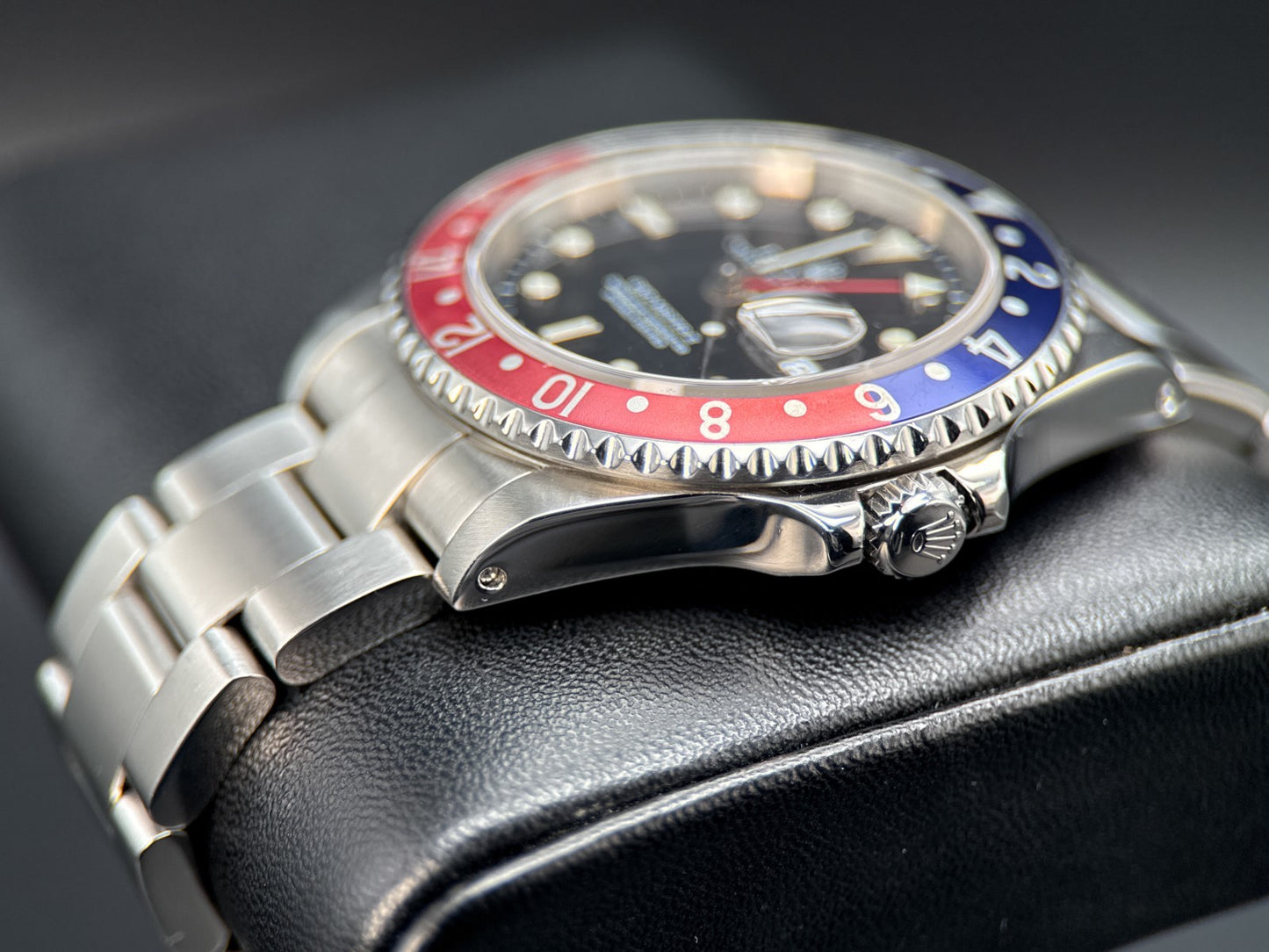 Rolex GMT-Master II 16710 Pepsi Black Dial Steel Oyster 40mm Automatic Watch1