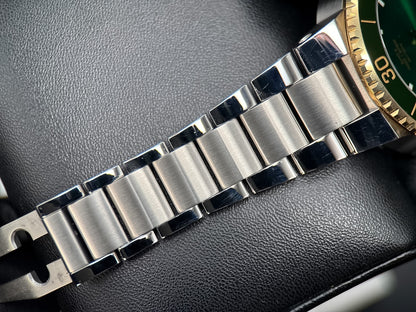 Oris Aquis Date Calibre 400 Green Dial 01 400 7769 6357-07 4 22 77FC6