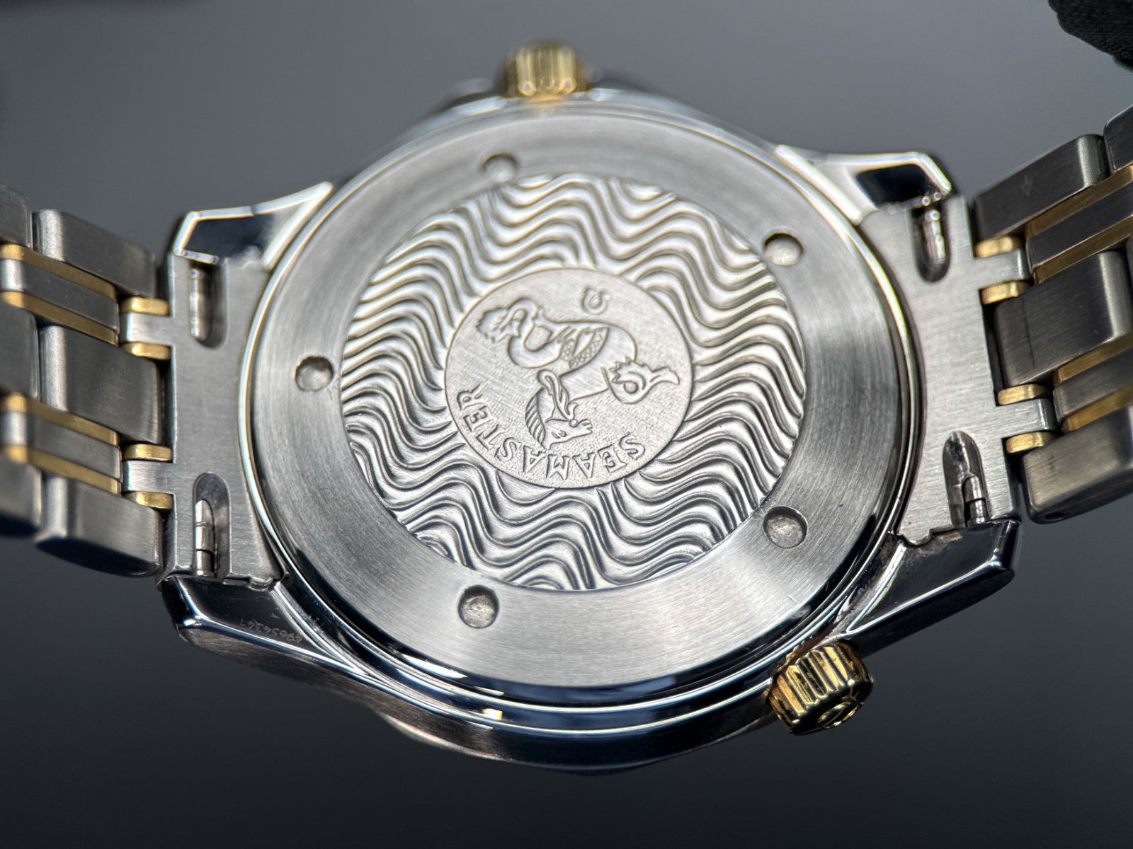 Omega Seamaster Diver 300M 168.1503 Two-Tone White Dial Automatic 41mm Watch5