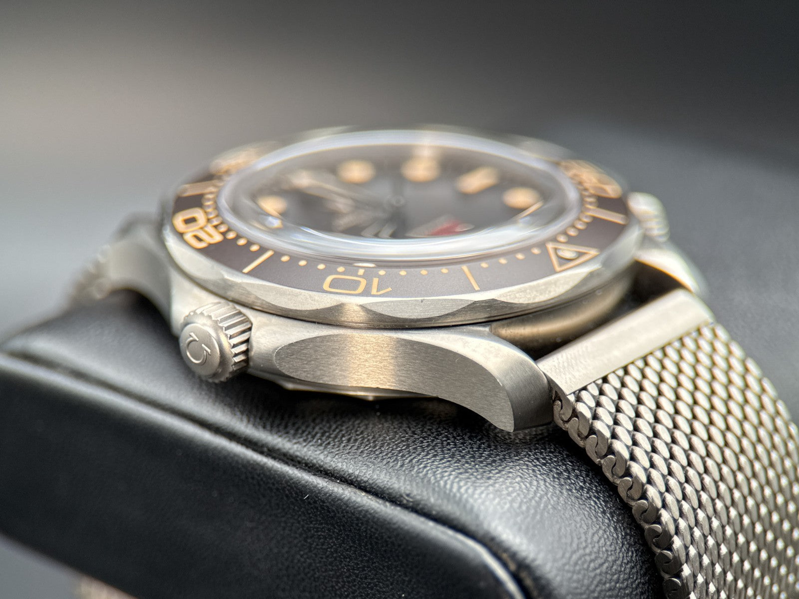 OMEGA Seamaster Diver 300M 210.90.42.20.01.001 No Time To Die Titanium 42mm2