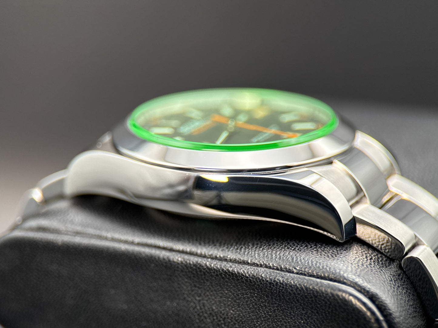 Rolex Milgauss 116400GV Black Dial Green Crystal Automatic 40mm Watch - 20223