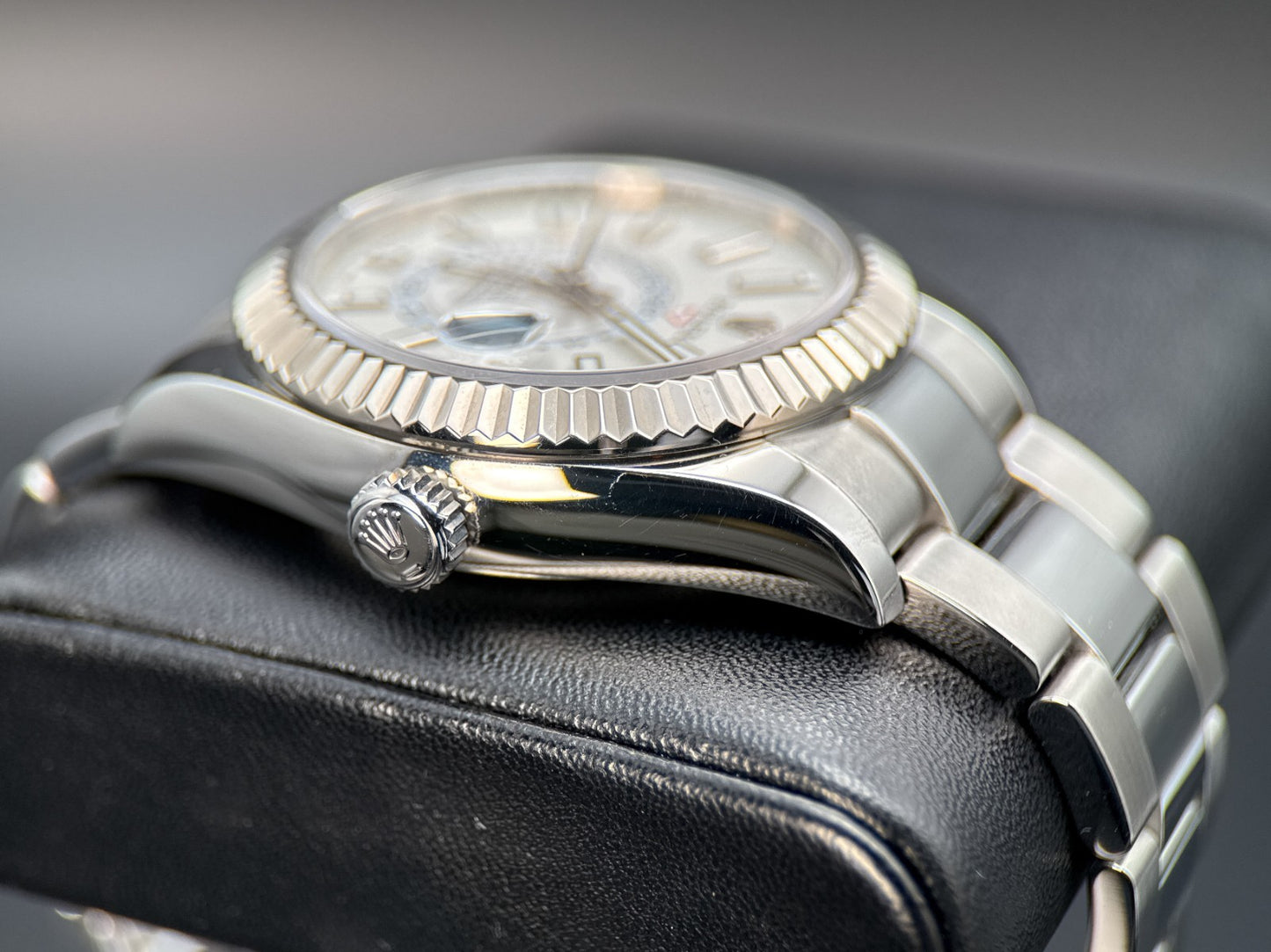 Rolex Sky-Dweller 326934 White Dial Oyster Bracelet Automatic 42mm Watch - 20182