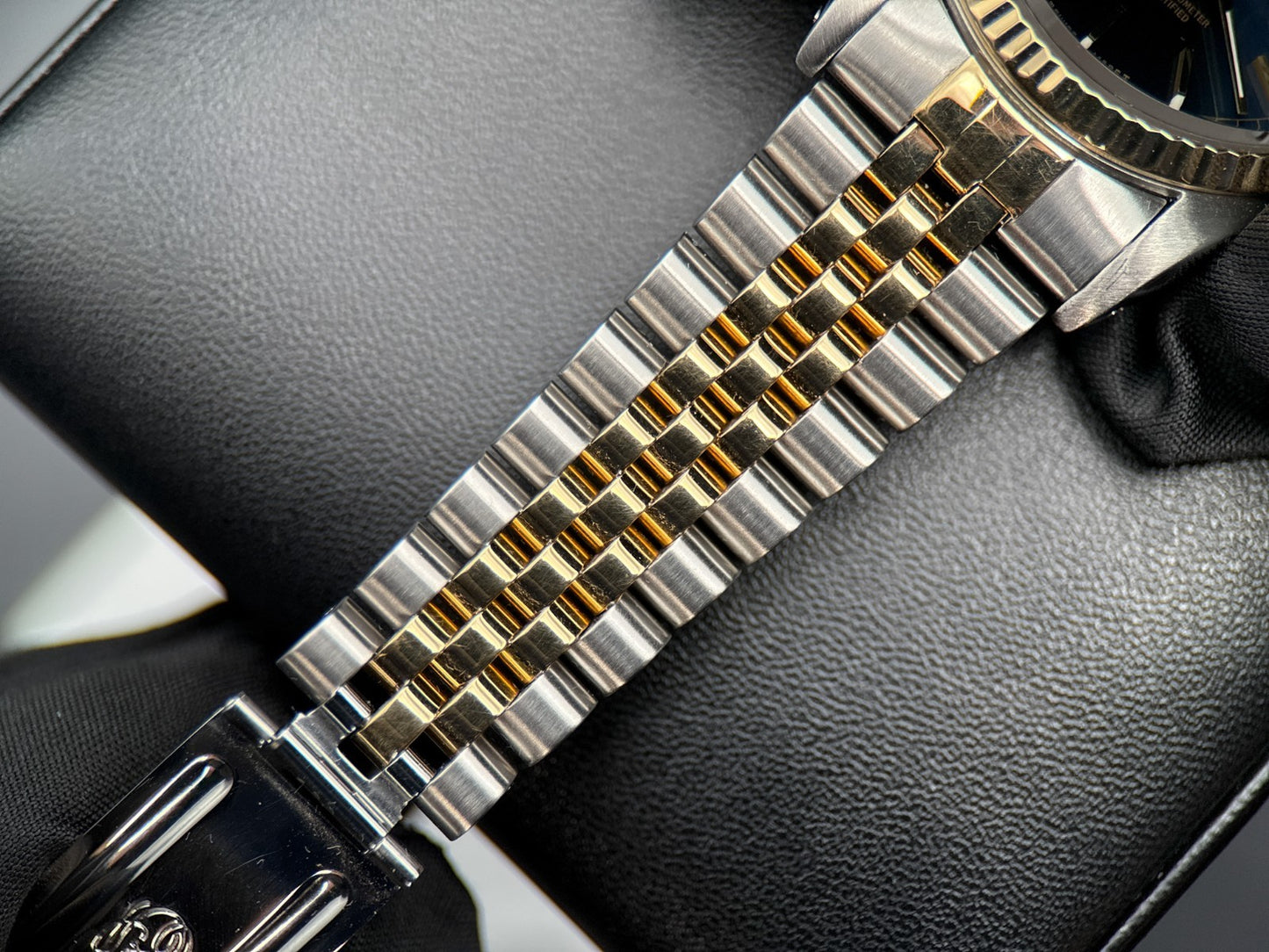 Rolex Datejust 16233 Blue Stick Dial Fluted Bezel Two-Tone Automatic 36mm Watch6