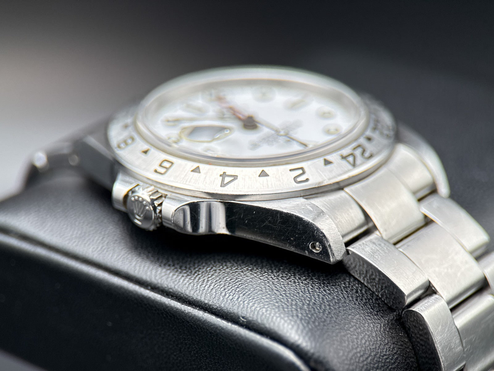 Rolex Explorer II 16570 Polar "Swiss Made" Dial Steel Automatic 40mm - 20022