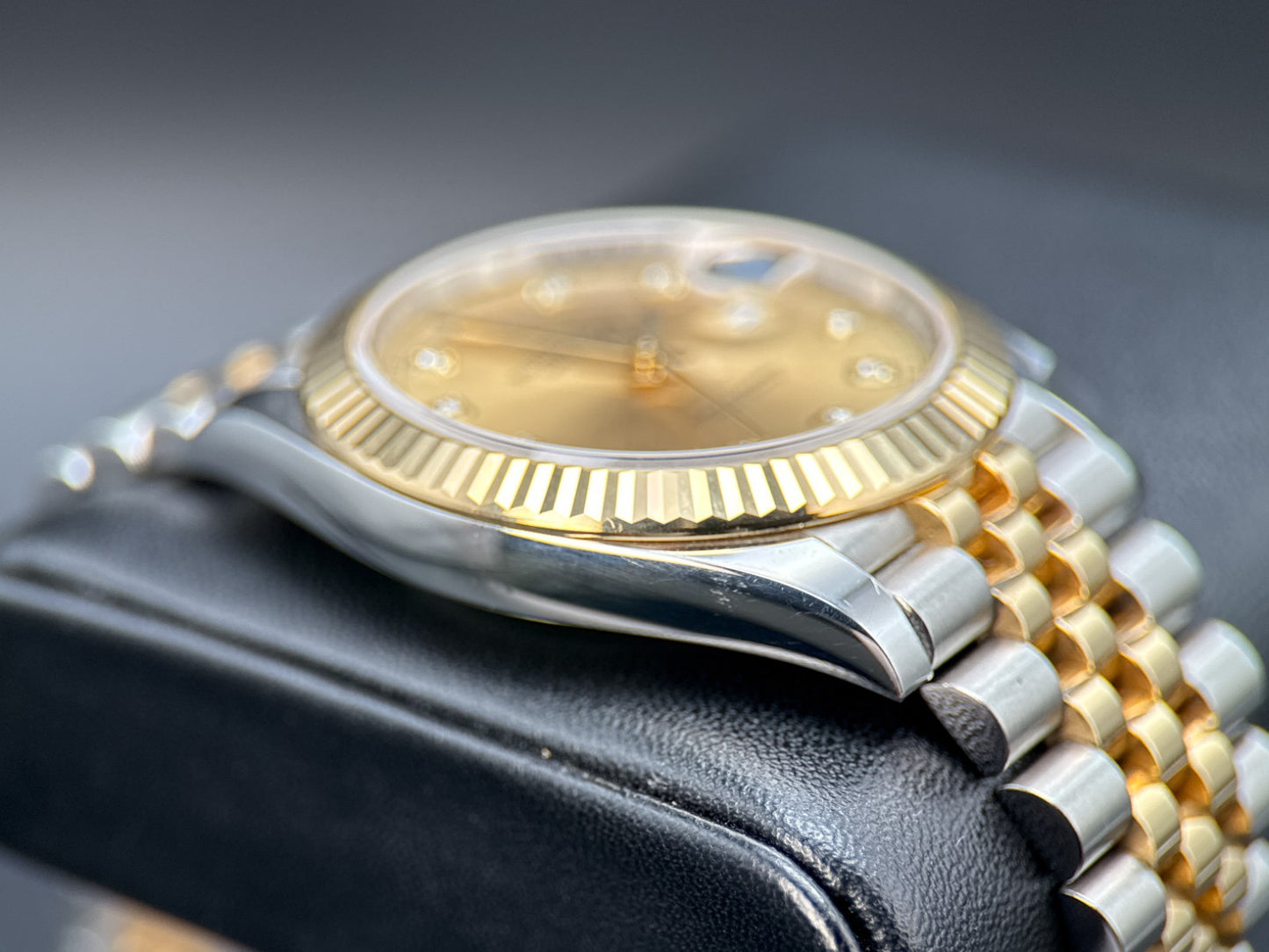 Rolex Datejust 126333 Champagne Diamond Dial 41mm Automatic Watch - 20243