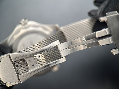 OMEGA Seamaster Diver 300M 210.90.42.20.01.001 No Time To Die Titanium 42mm8