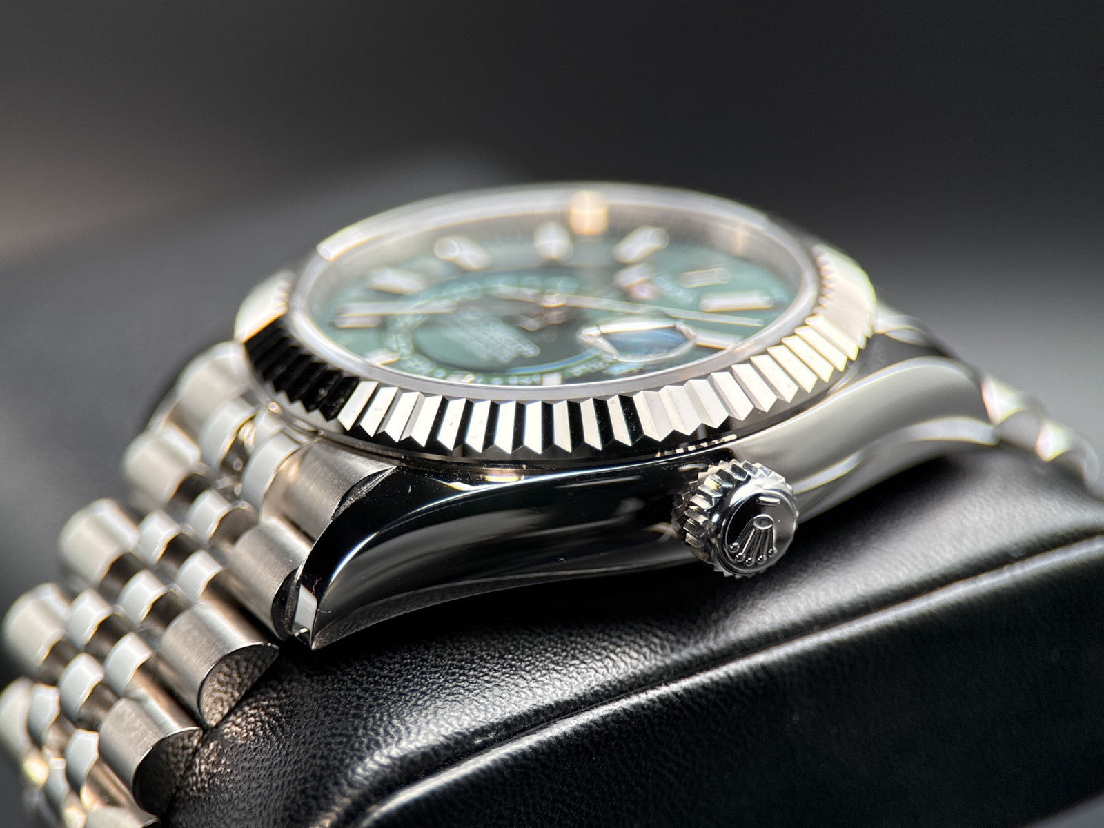 Rolex Sky-Dweller 336934 Green Dial Steel Jubilee 42mm Automatic Watch - 20251