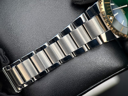 Oris Aquis Date Calibre 400 Green Dial 01 400 7769 6357-07 4 22 77FC7