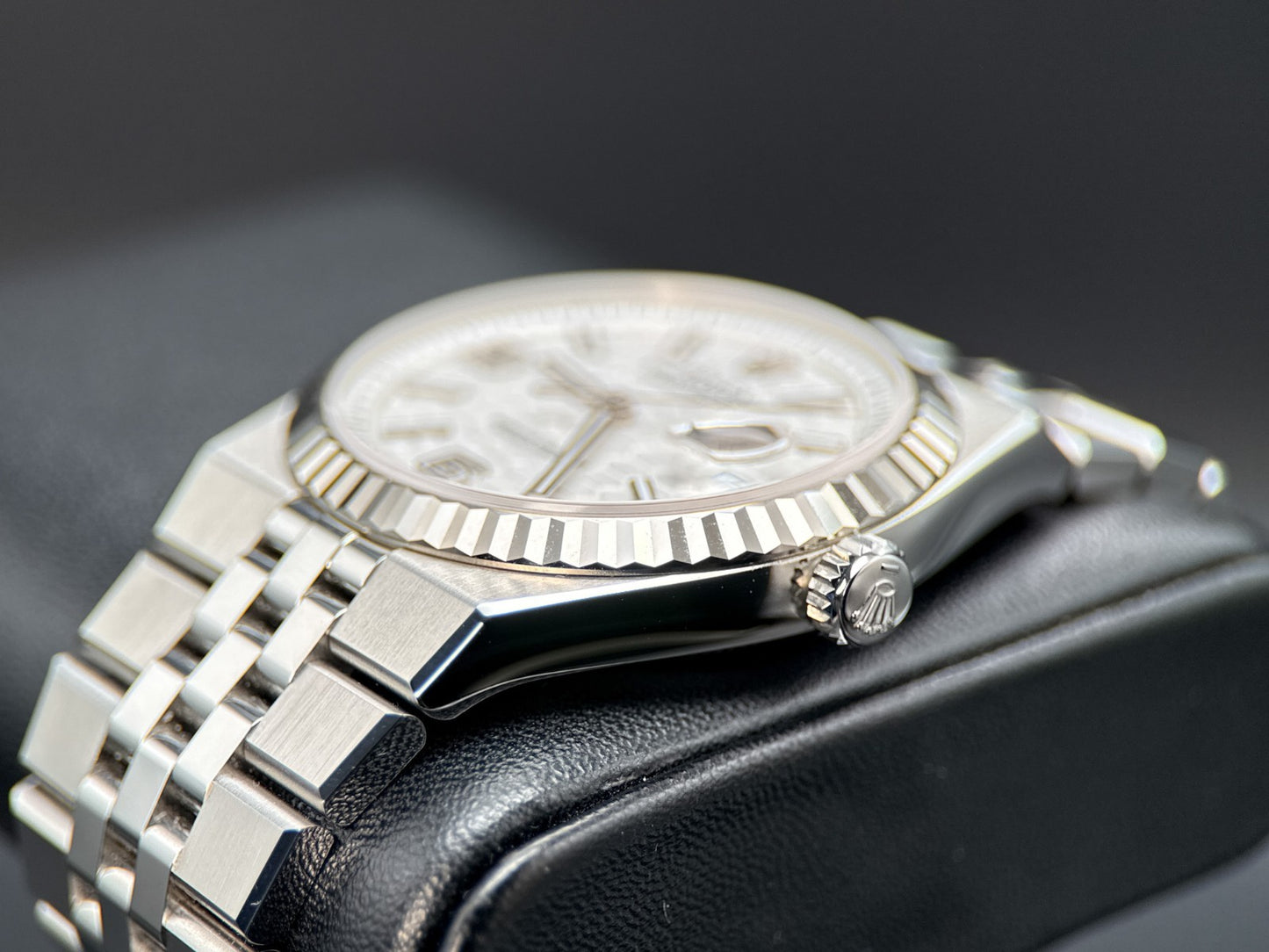 2026 Rolex Land-Dweller 127334 White Dial Automatic 40mm Stainless Steel  Watch1
