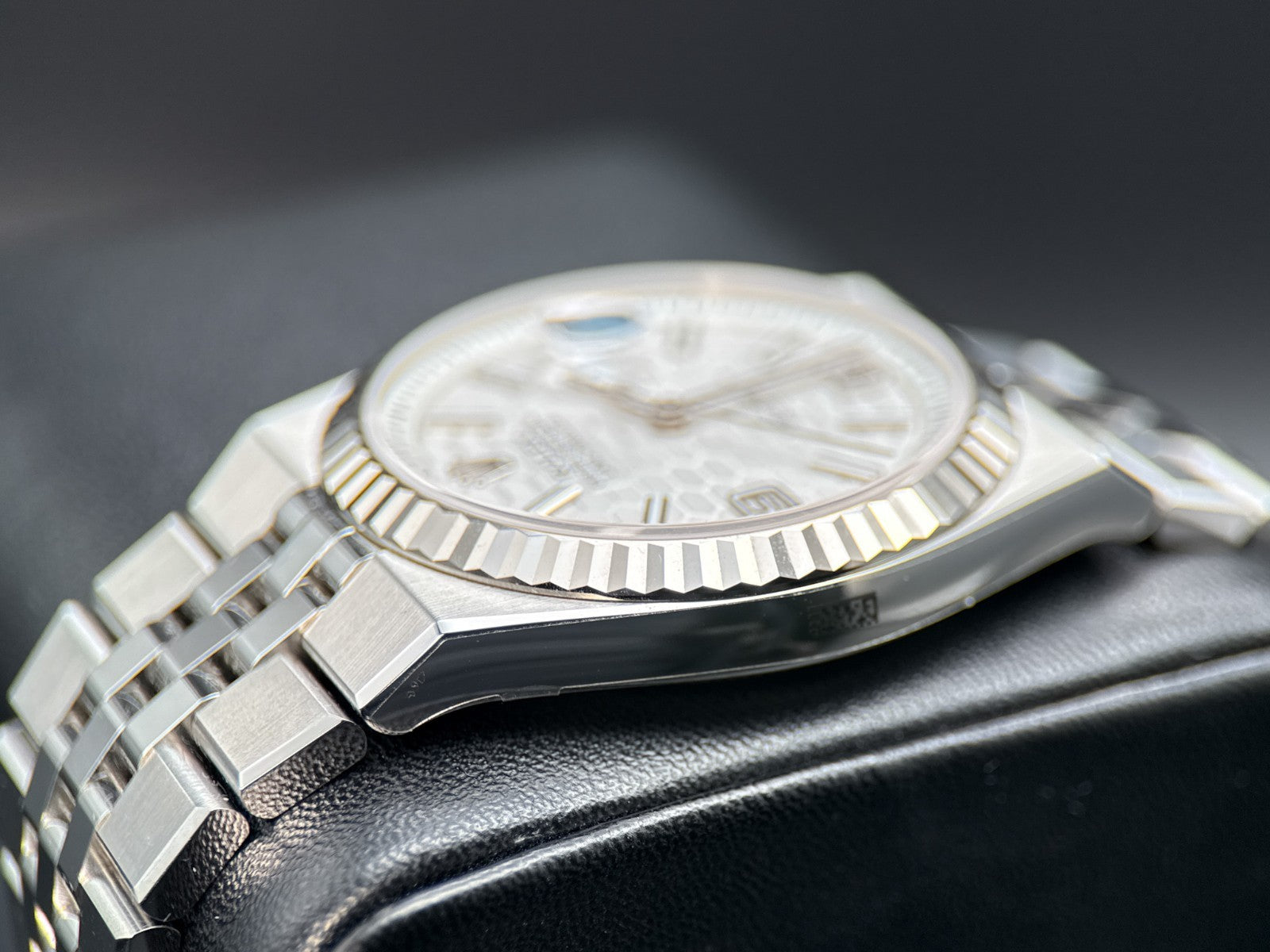 Rolex Land-Dweller 127334 White Dial Stainless Steel Automatic 40mm Watch - 20264