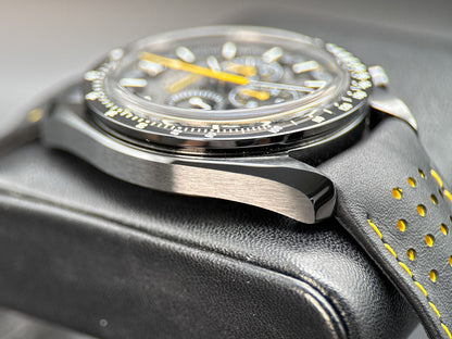 OMEGA Speedmaster Moonwatch Dark Side of the Moon Apollo 8 311.92.44.30.01.0013