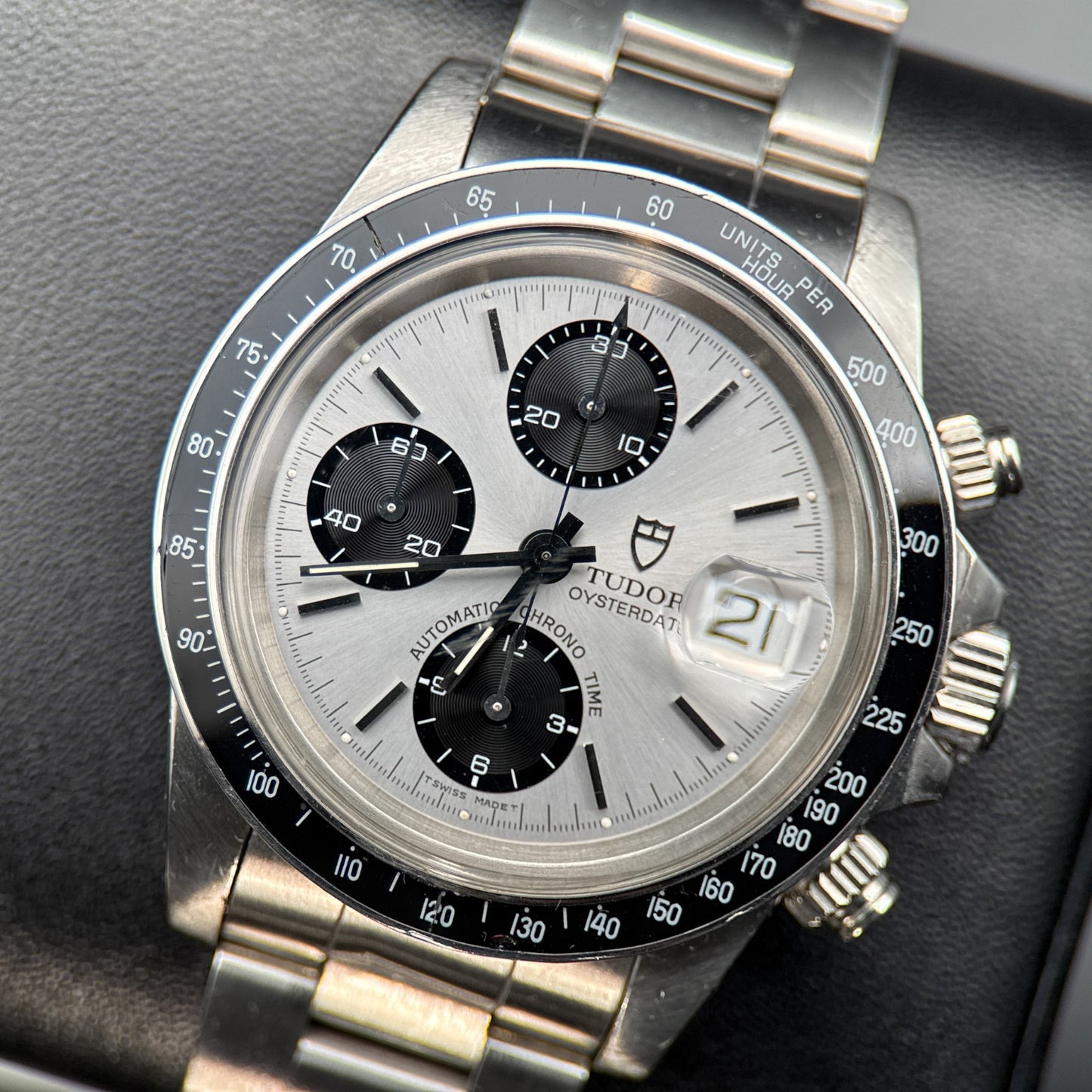 TUDOR Oysterdate Big Block Chronograph 79160 Silver Dial 40mm Automatic Watch0