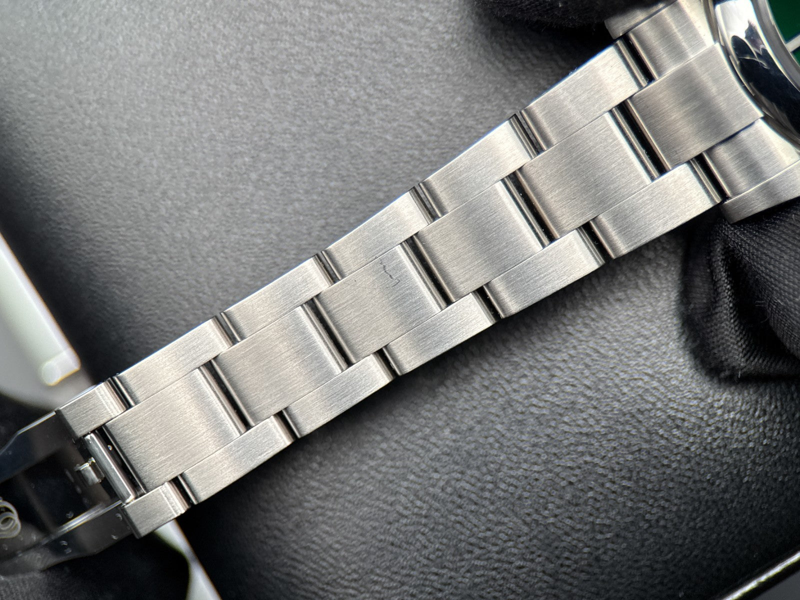 Rolex Oyster Perpetual 277200 Green Dial Steel Automatic 31mm Watch - 20256