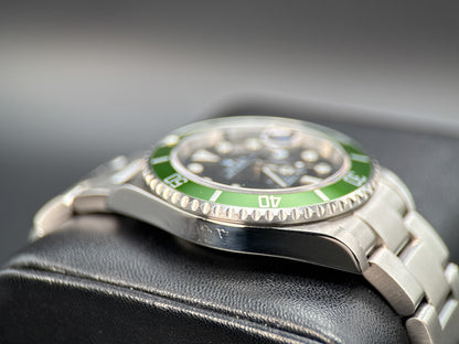 Rolex Submariner 16610LV Kermit Green Bezel 40mm Automatic Watch - 20053