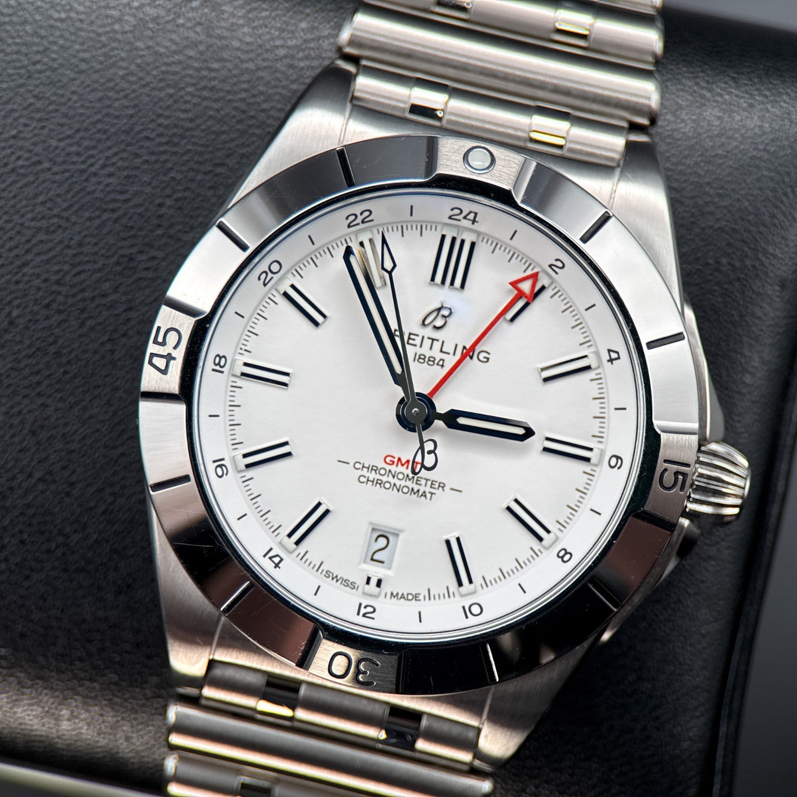 Breitling Chronomat 40 GMT A32398101A1A1 White Dial Automatic Watch - 20250