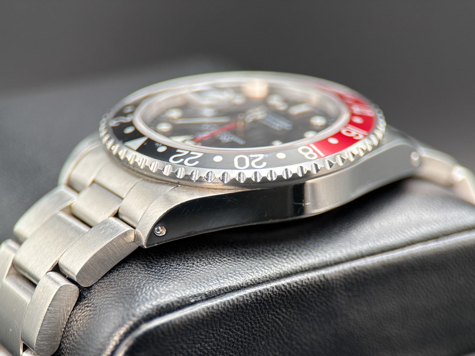 Rolex GMT-Master II "Coke" Fat Lady 16760 Black Dial Automatic 40mm Watch3
