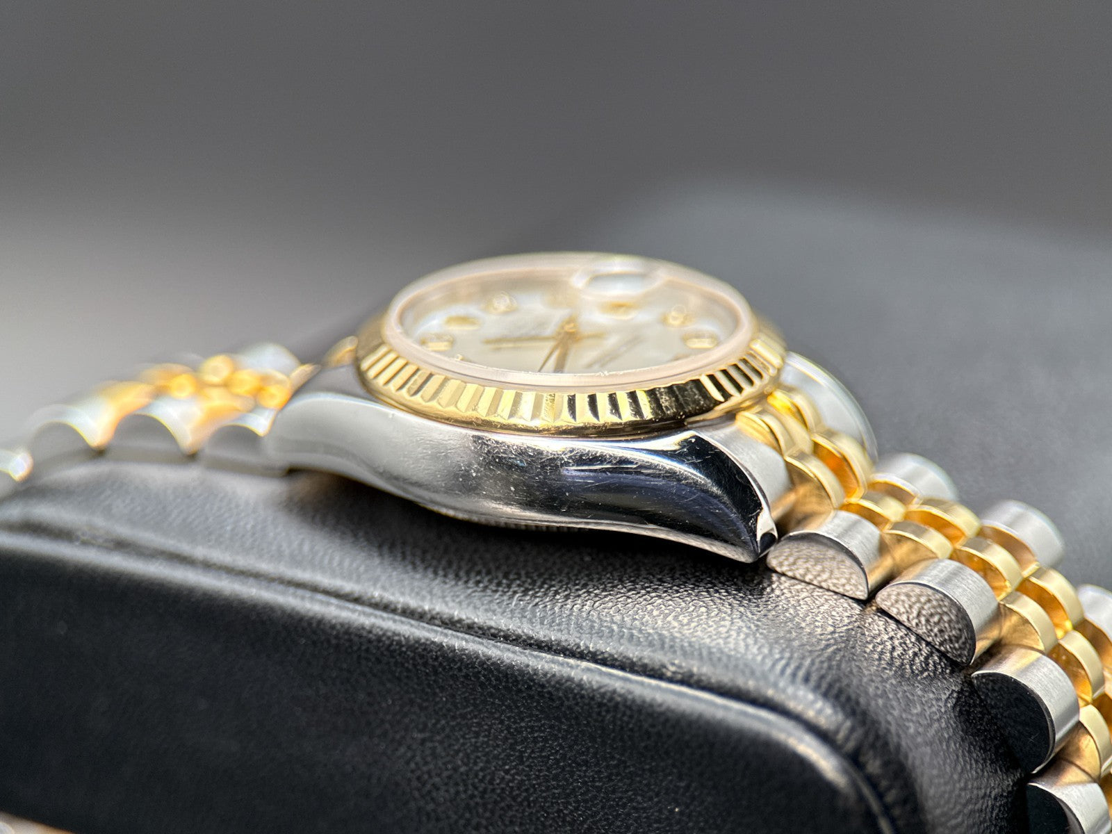 Rolex Lady-Datejust 179173 Mother of Pearl Diamond Dial 26mm Automatic Watch3