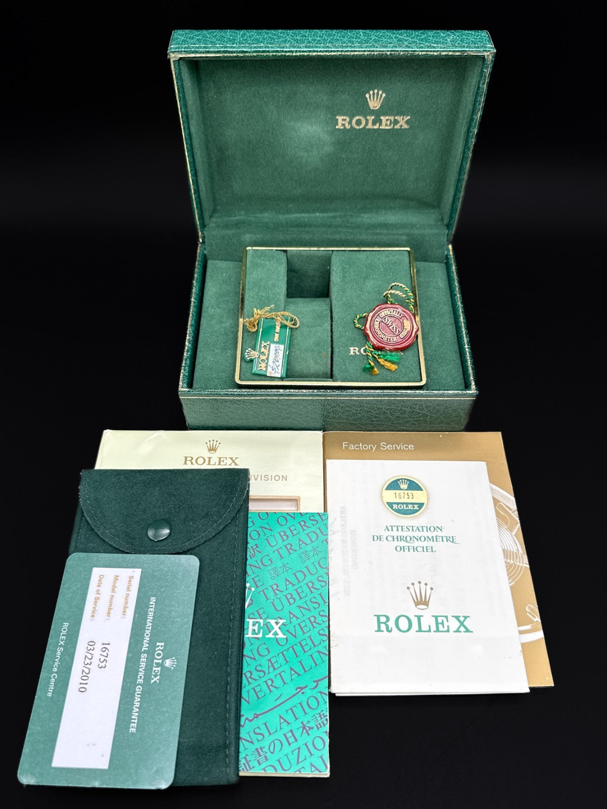 Rolex GMT-Master 16753 Vintage Root Beer Automatic 40mm Watch Complete Set 198711