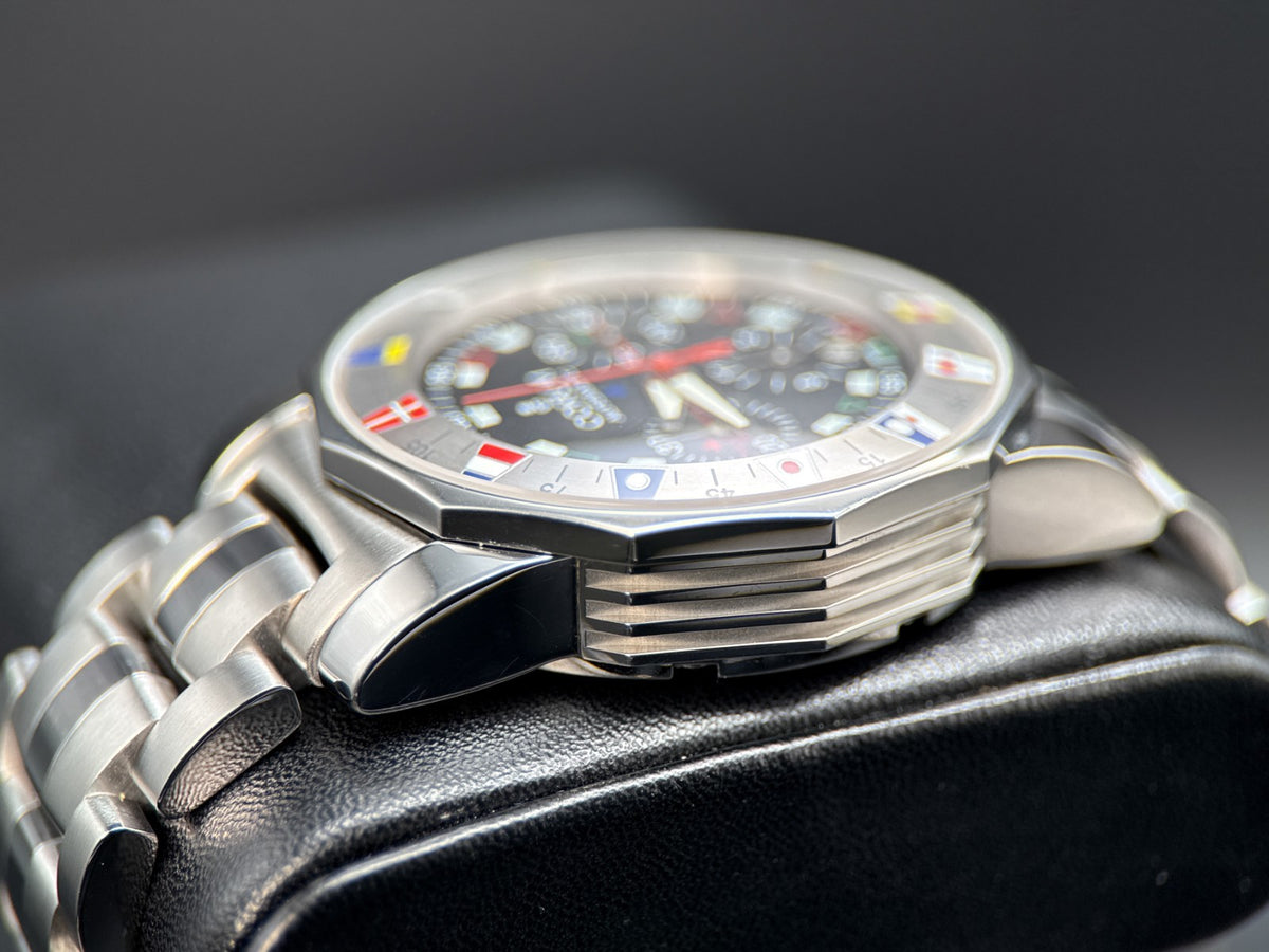 Corum Admirals Cup 985.630.20 Black Dial - photo 5 of 10