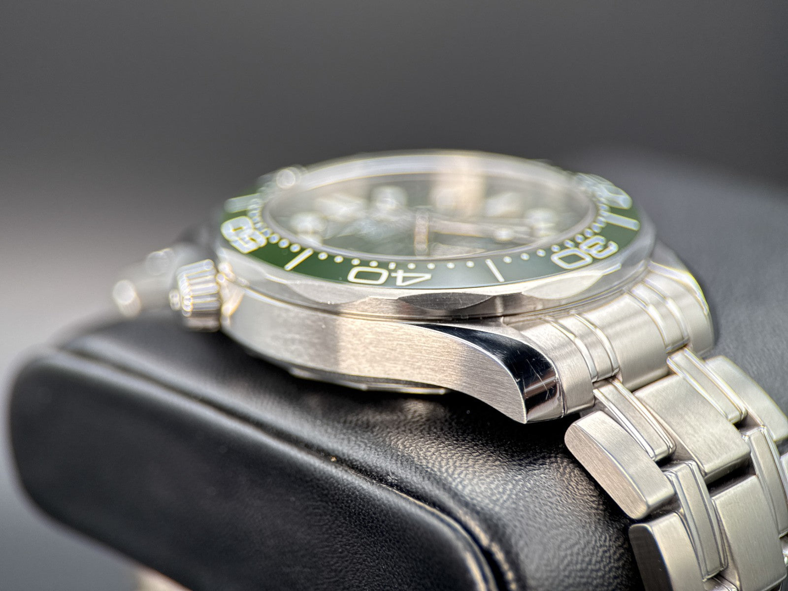 OMEGA Seamaster Diver 300M 210.30.42.20.10.001 Green Dial 42mm Watch - 20232