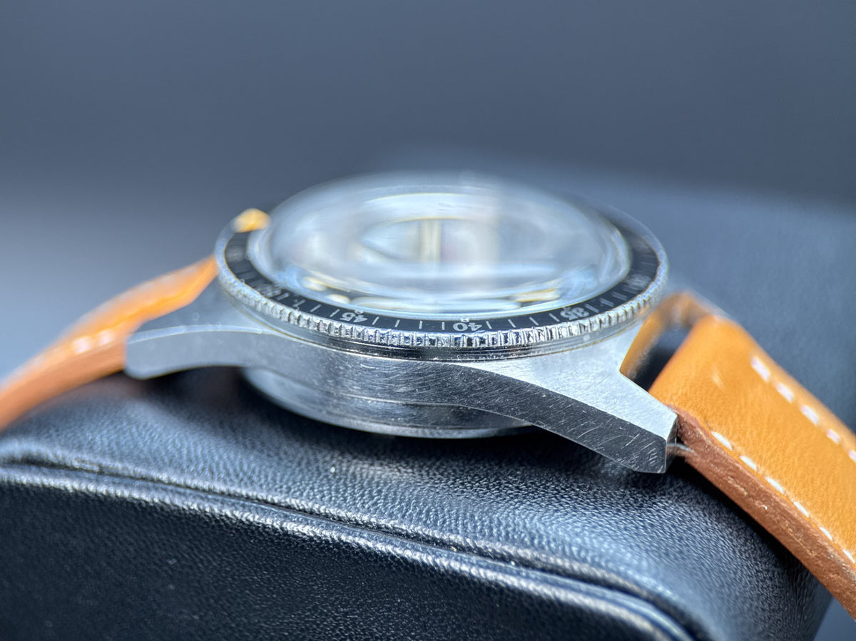 Vintage Wakmann Reverse Panda Chronograph Black Dial 38mm Manual Watch 1960s3