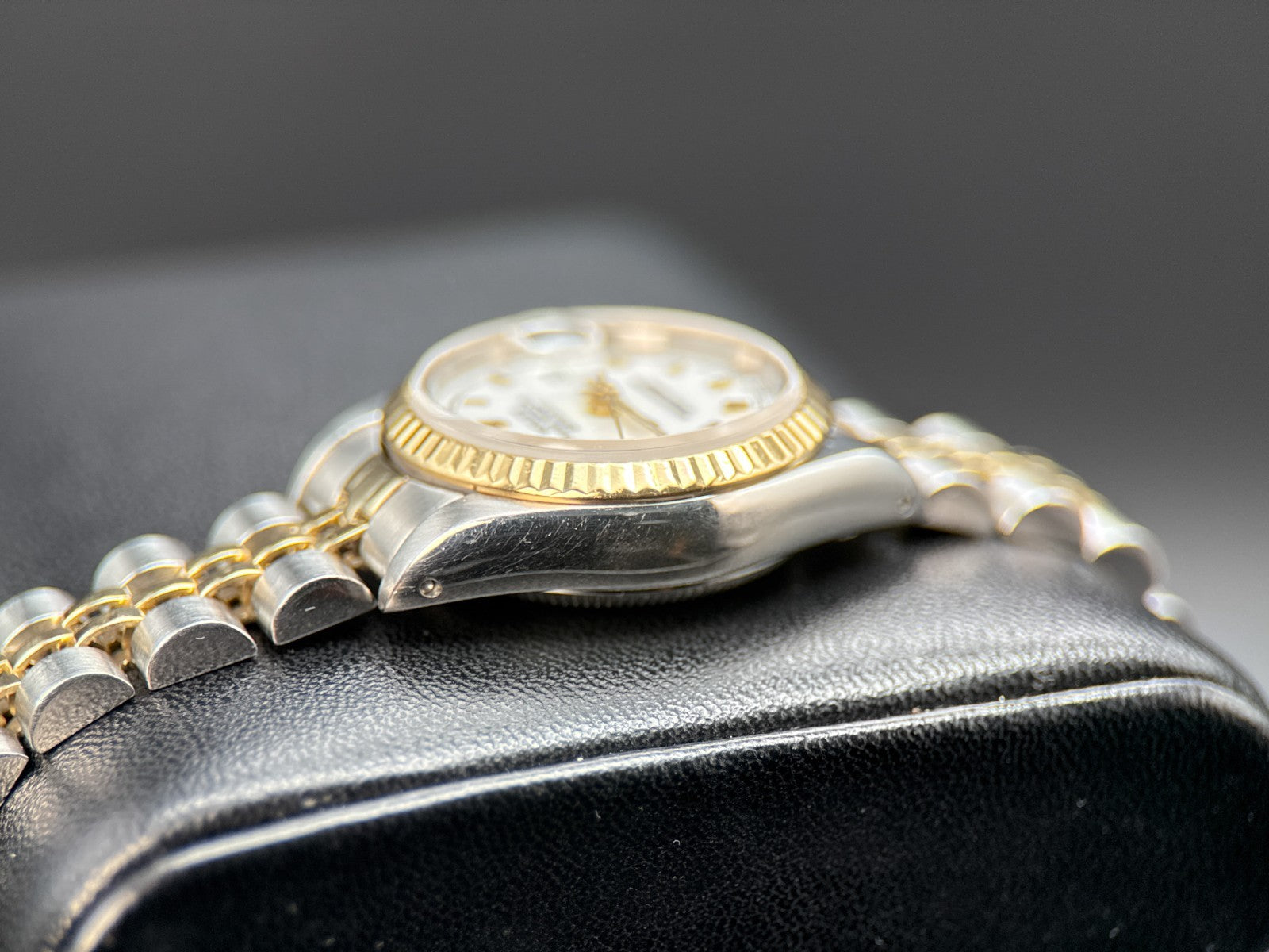 Vintage Rolex Lady-Datejust 69173 White Dial Two-Tone 26mm Automatic Watch 19844