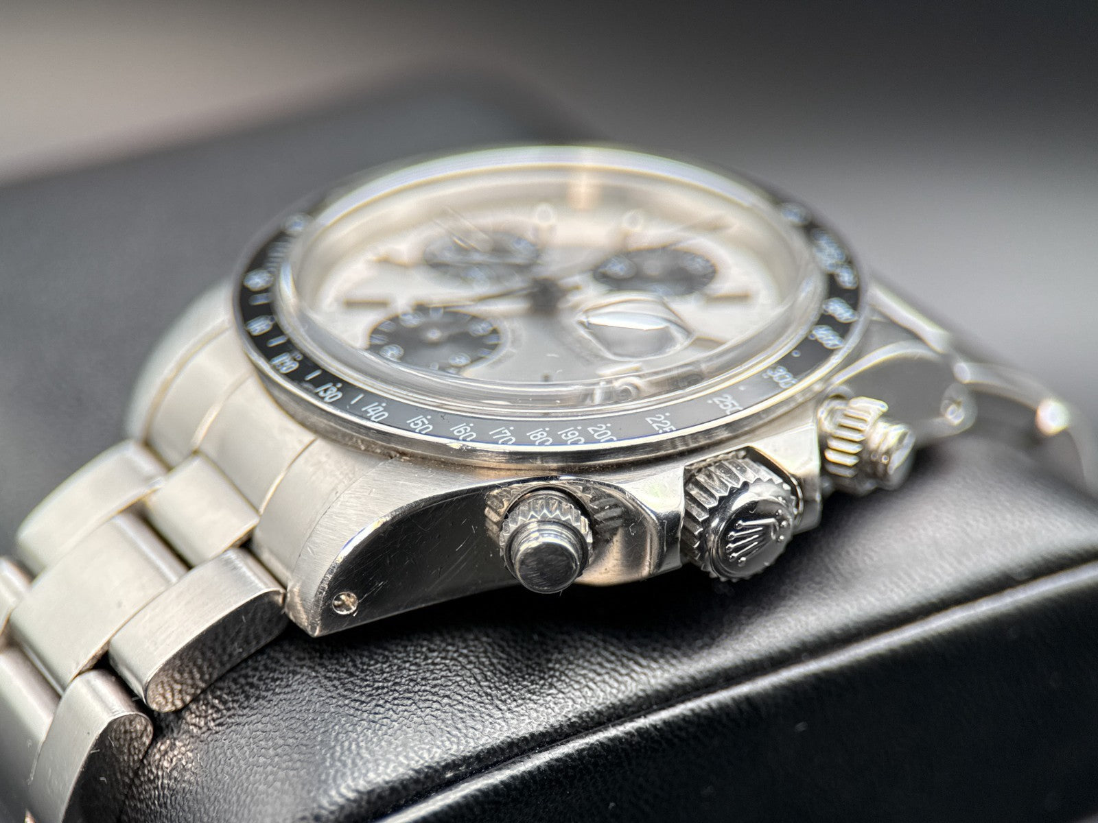 TUDOR Oysterdate Big Block Chronograph 79160 Silver Dial 40mm Automatic Watch1