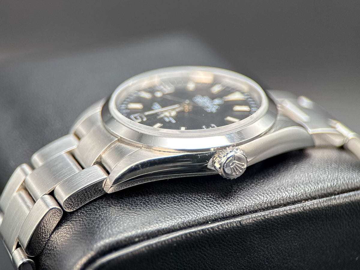 Rolex Explorer 36 114270 Black Dial - photo 2 of 11