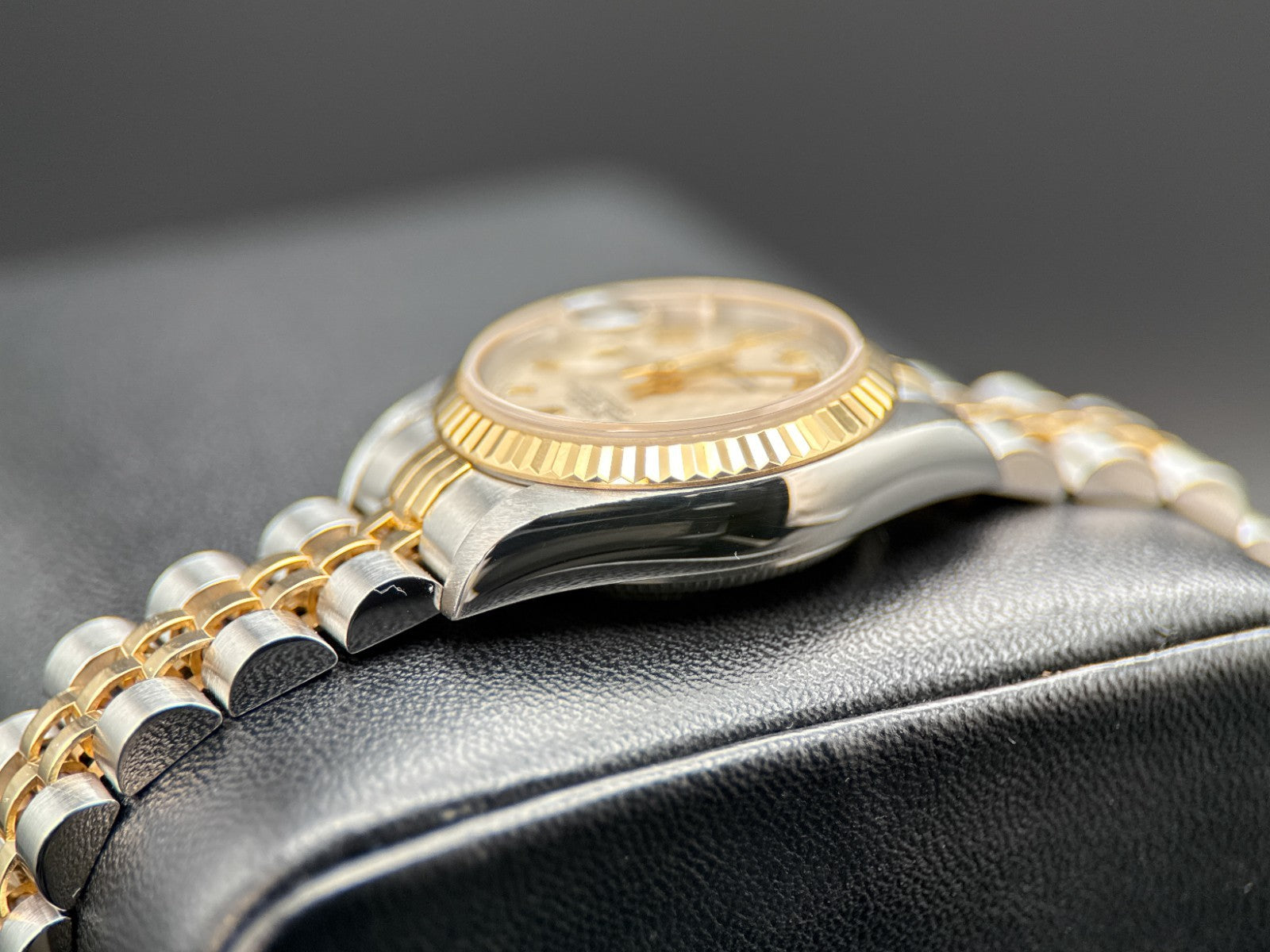 Rolex Lady-Datejust 69173 Ivory Pyramid Dial Two-Tone 26mm Watch - 19943
