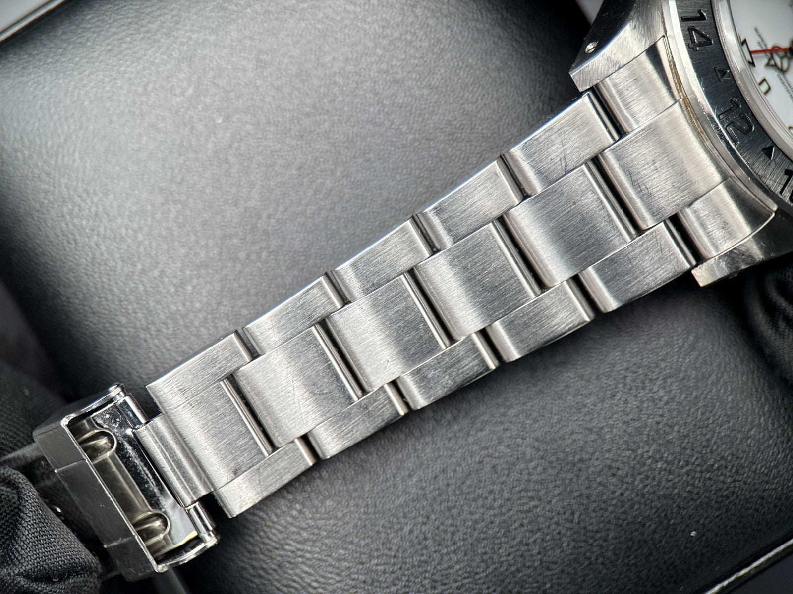 Rolex Explorer II 16570 Polar "Swiss Made" Dial Steel Automatic 40mm - 20027