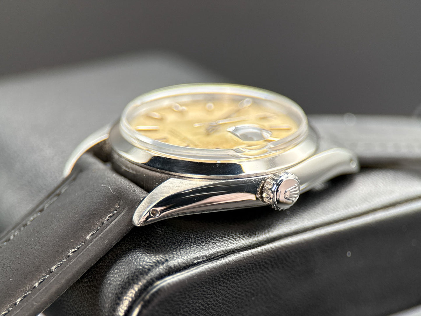 Rolex Date 1500 Stainless Steel Vintage Automatic 34mm Watch1