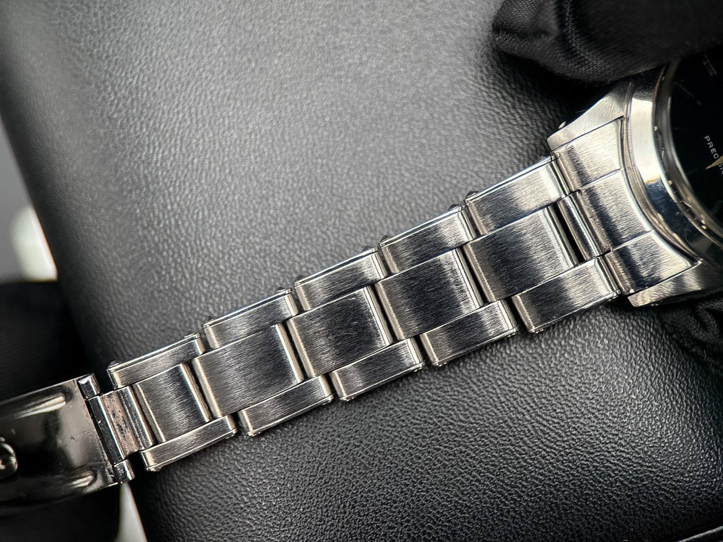 Vintage Rolex OysterDate 6466 Black Dial Oyster Rivet Bracelet Manual 30mm 19676