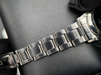 Vintage Rolex OysterDate 6466 Black Dial Oyster Rivet Bracelet Manual 30mm 19676