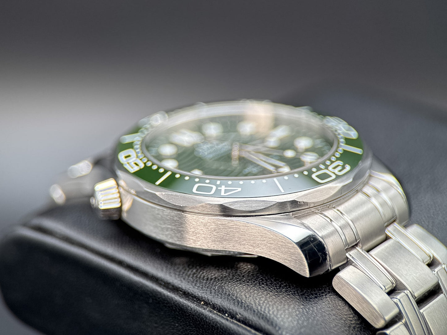 OMEGA Seamaster Diver 300M 210.30.42.20.10.001 Green Dial 42mm Watch - 20233