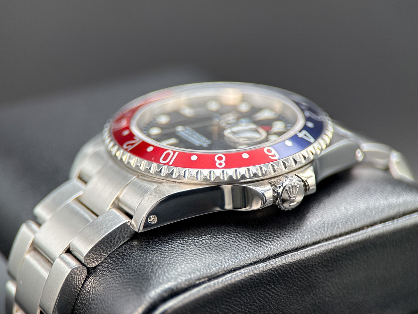 Rolex GMT-Master II 16710 Pepsi Black Dial Steel Oyster 40mm Watch - 20031