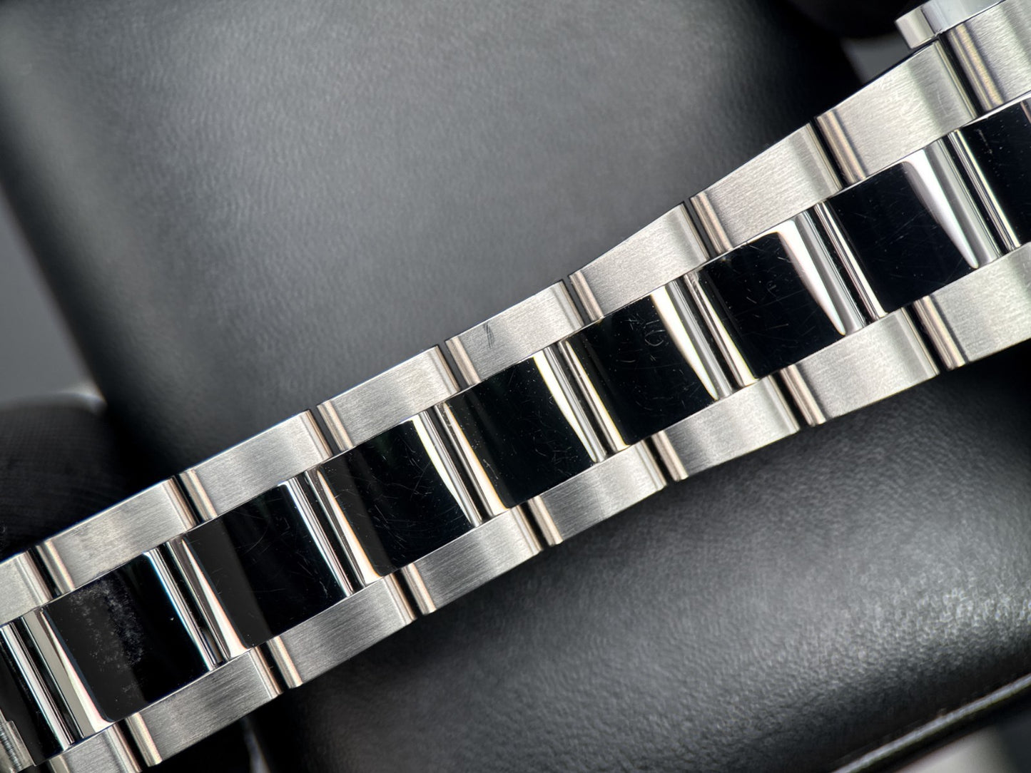 Rolex Sky-Dweller 326934 Black Dial Oyster Automatic 42mm Watch - 20217
