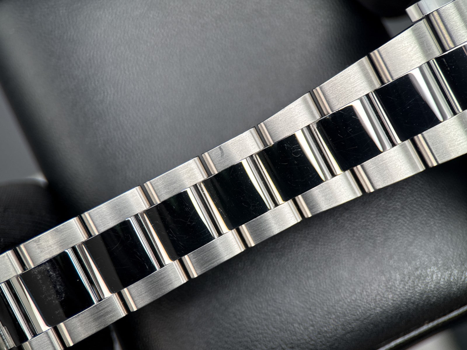 Rolex Sky-Dweller 326934 Black Dial Oyster Automatic 42mm Watch - 20217