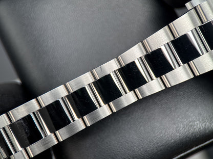 Rolex Sky-Dweller 326934 Black Dial Oyster Automatic 42mm Watch - 20217